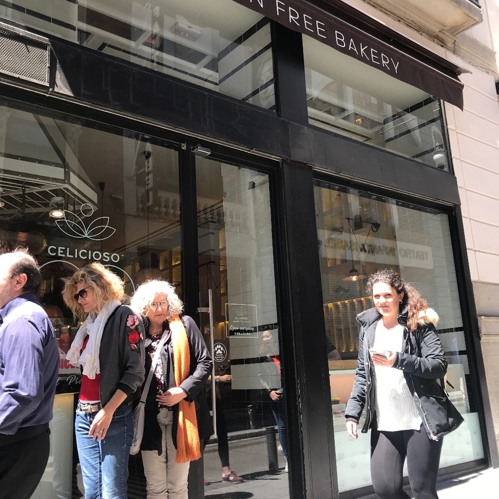 Meet your Posher, Tre-toy